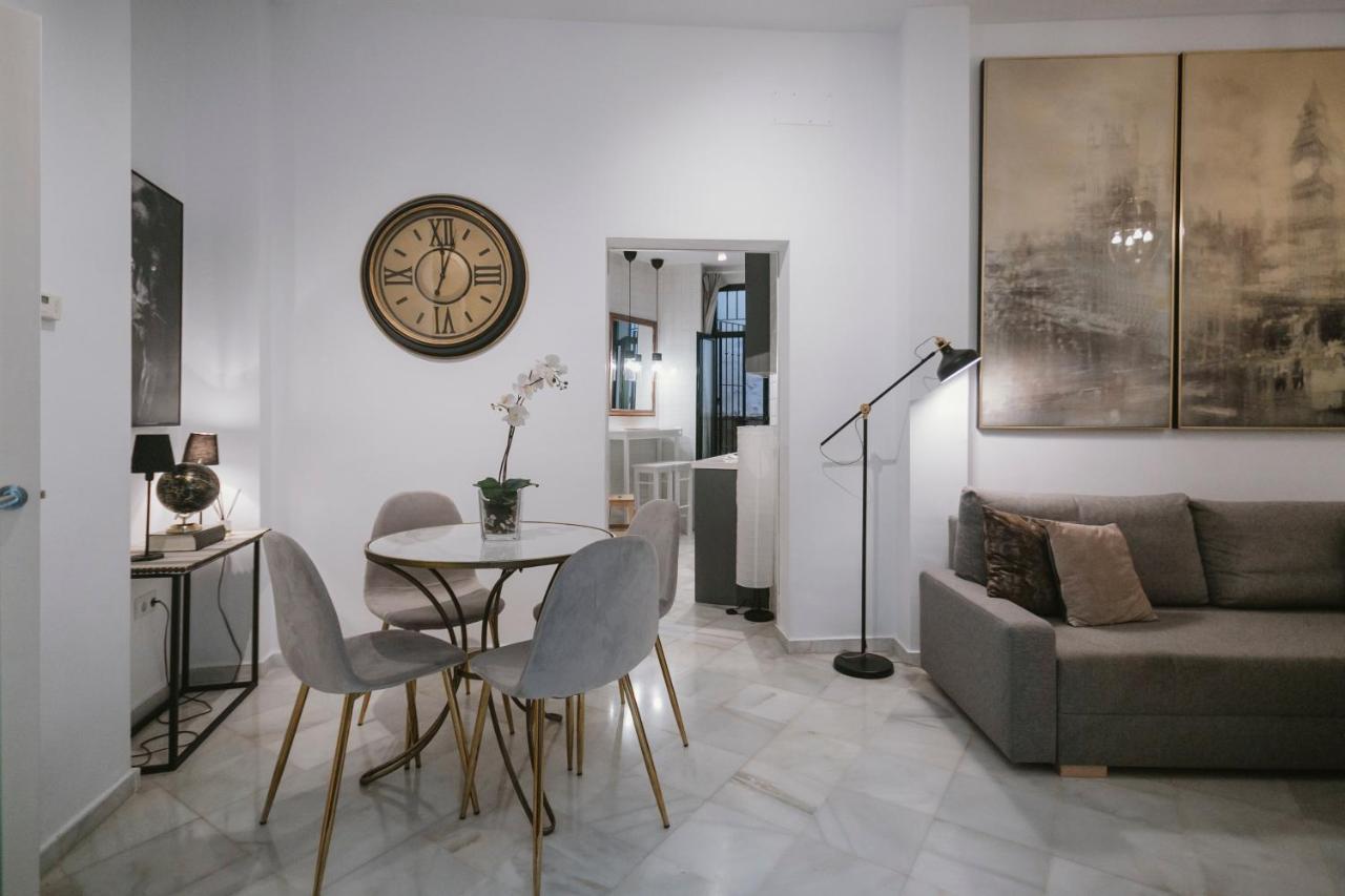 Tu Casa Con Patio En La Alameda Apartment Sevilla Bagian luar foto